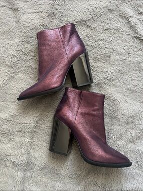 Mimosa Metallic Plum Women's Leather Ankle Boots